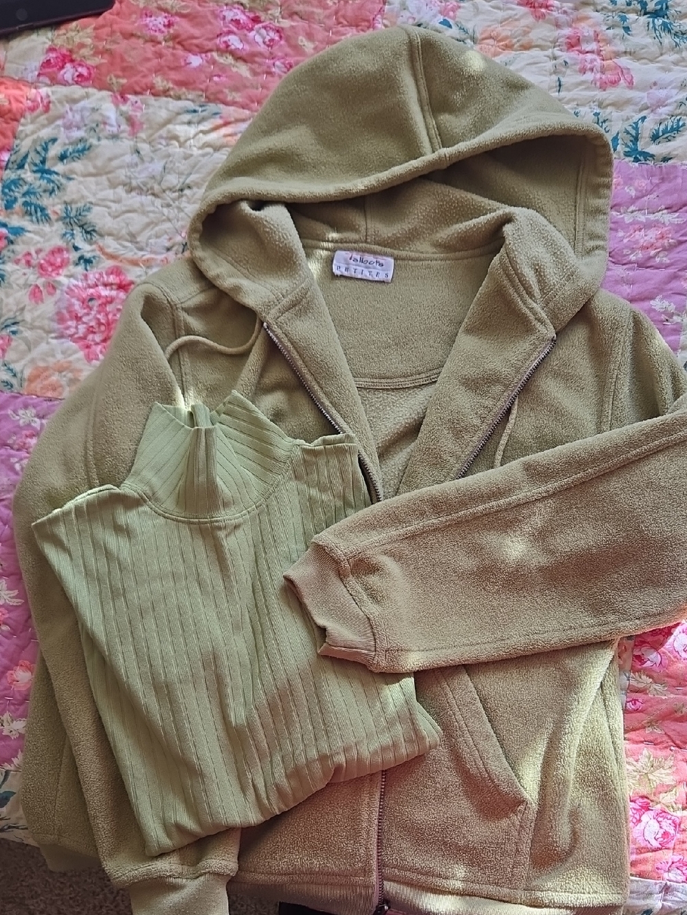 Talbots Vintage Lime Fleece Hoodie Matching T-Neck - EUC